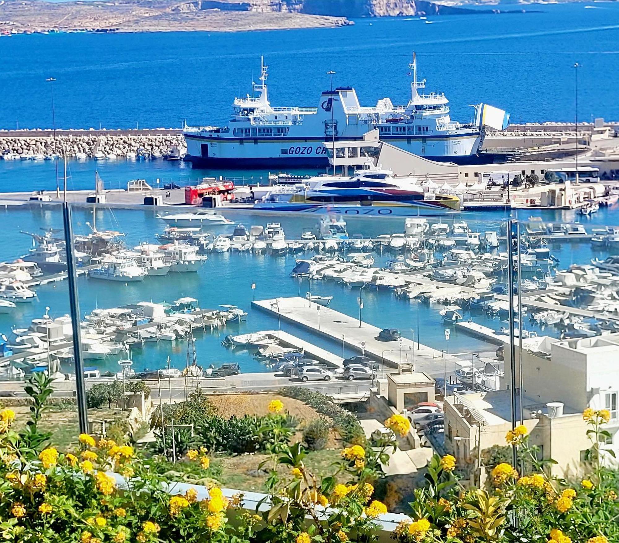 Grand Hotel Gozo Għajnsielem Exteriér fotografie